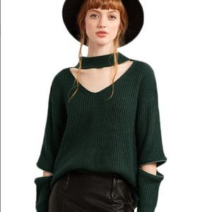 Dark Green Choker V Neck Zipper Sleeve Sweater.